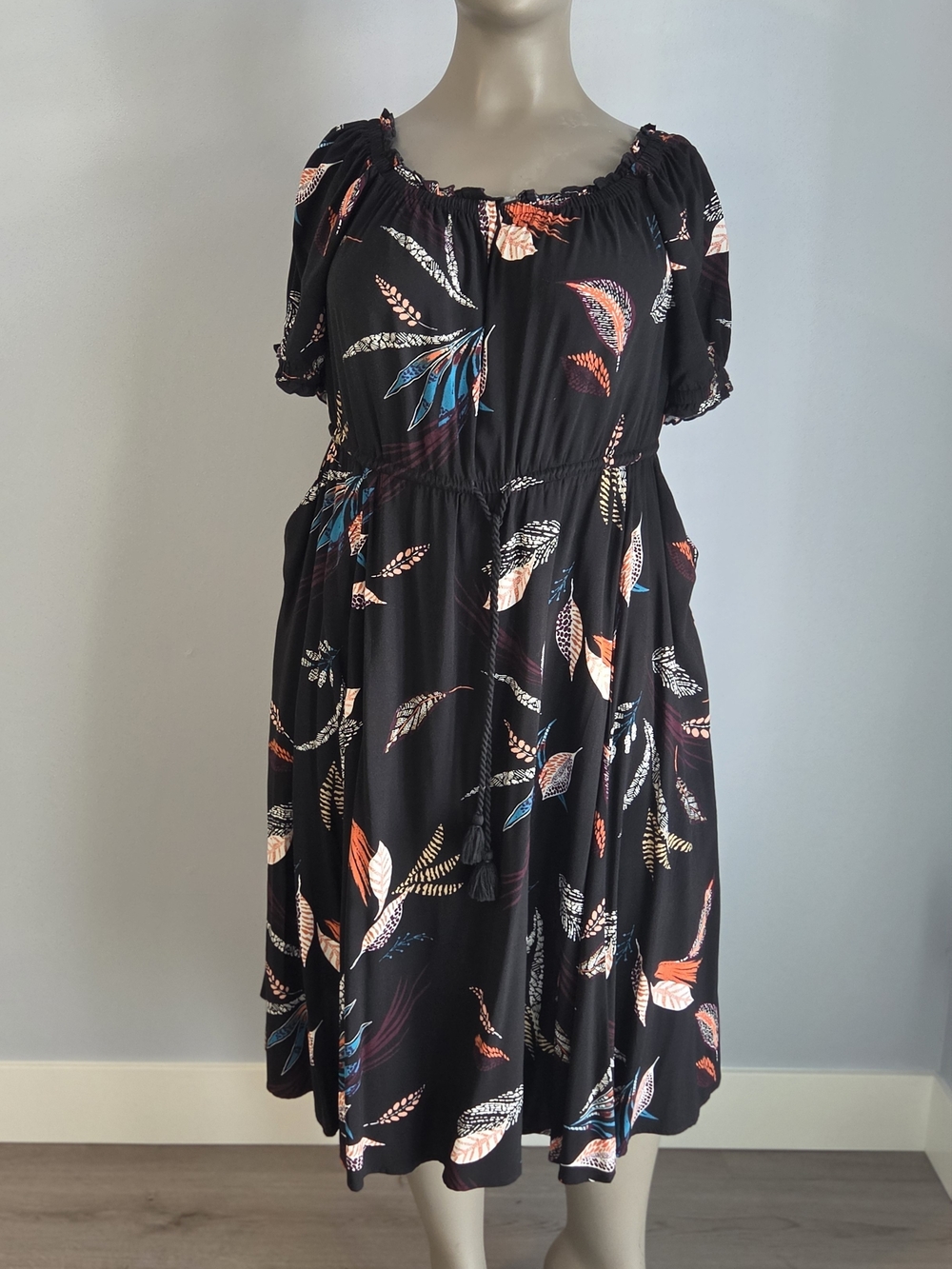 torrid Black Floral-Print Puff Sleeve Dress